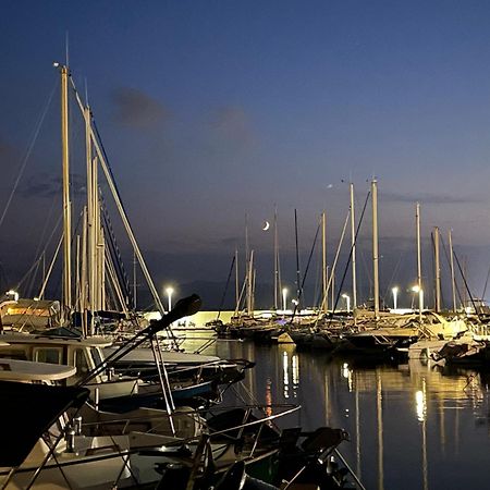 Yacht Studio Galarne Saint-Raphael  Exterior photo